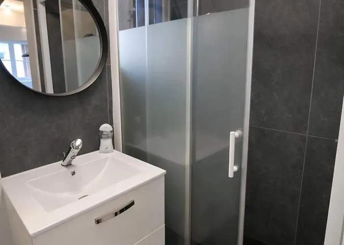 Daire Ezra Moderne Proche Centre Et Gare